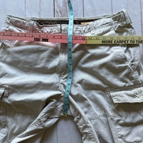 Timberland Men’s Cargo Shorts Rugged Outdoor Style Size 36 pocket casual summer - Picture 2 of 14